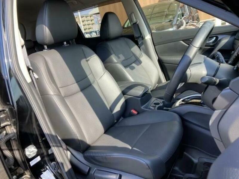 X-TRAIL-10