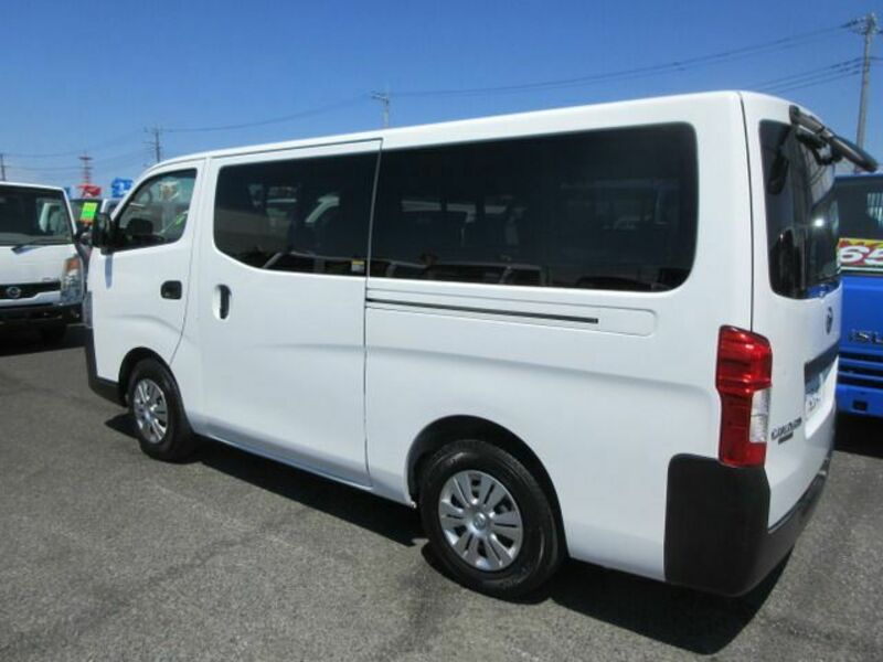 NV350 CARAVAN
