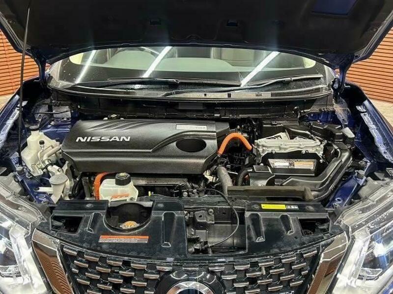 X-TRAIL-17