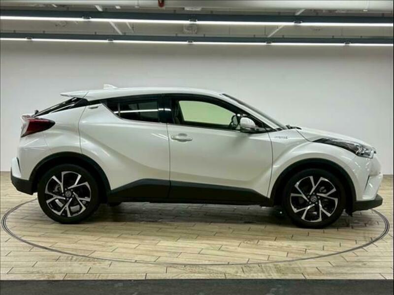 C-HR-17