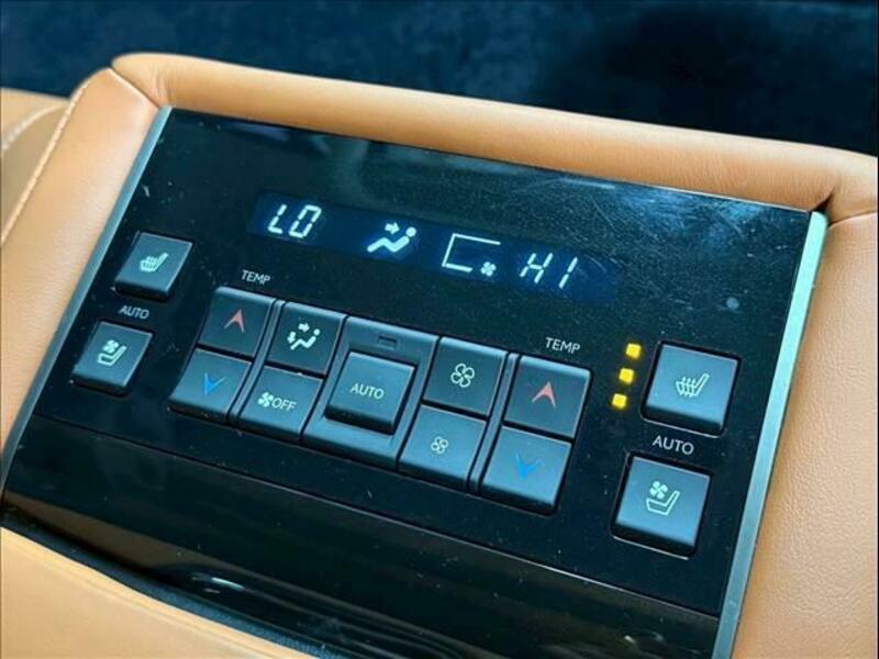 LX