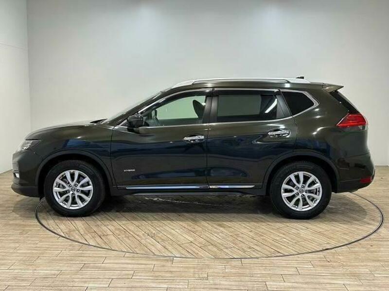 X-TRAIL-15