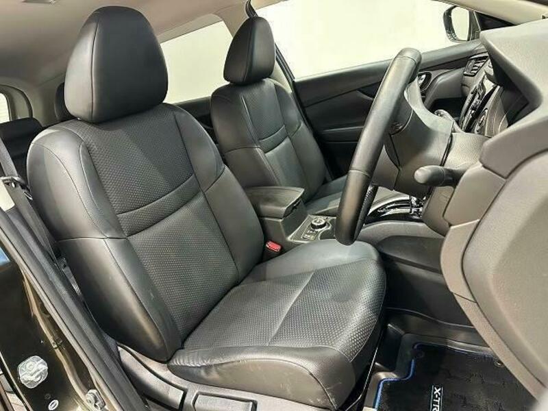 X-TRAIL-8