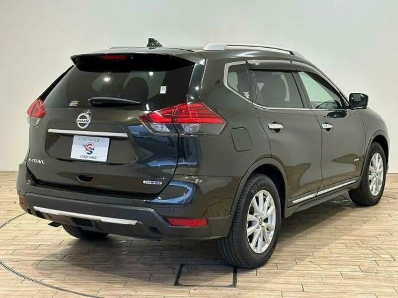 X-TRAIL-14