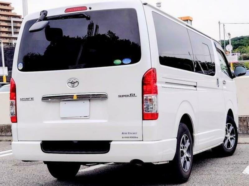 HIACE VAN