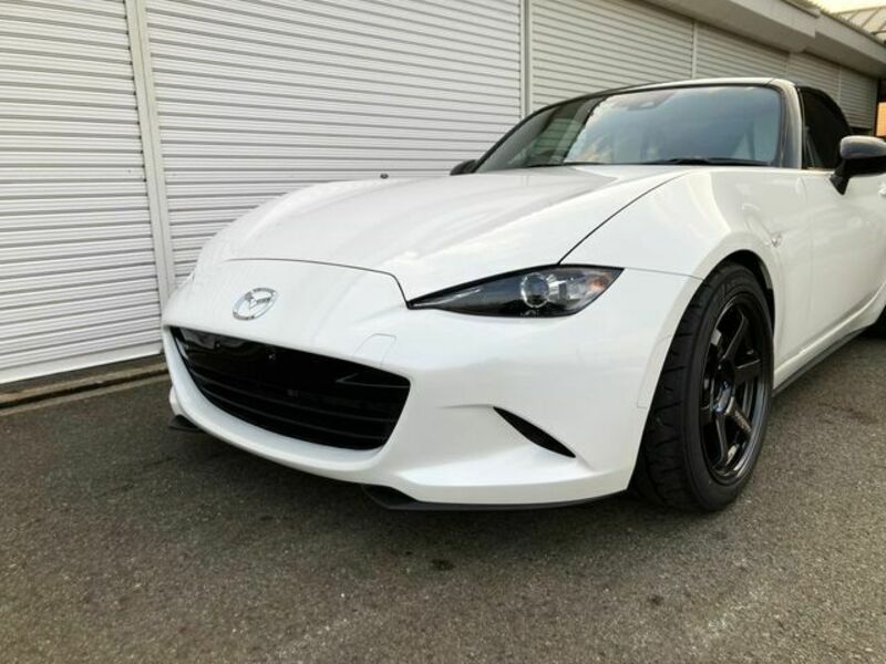 ROADSTER
