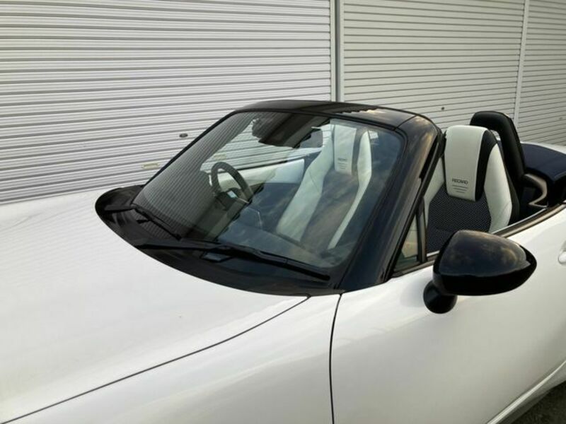 ROADSTER