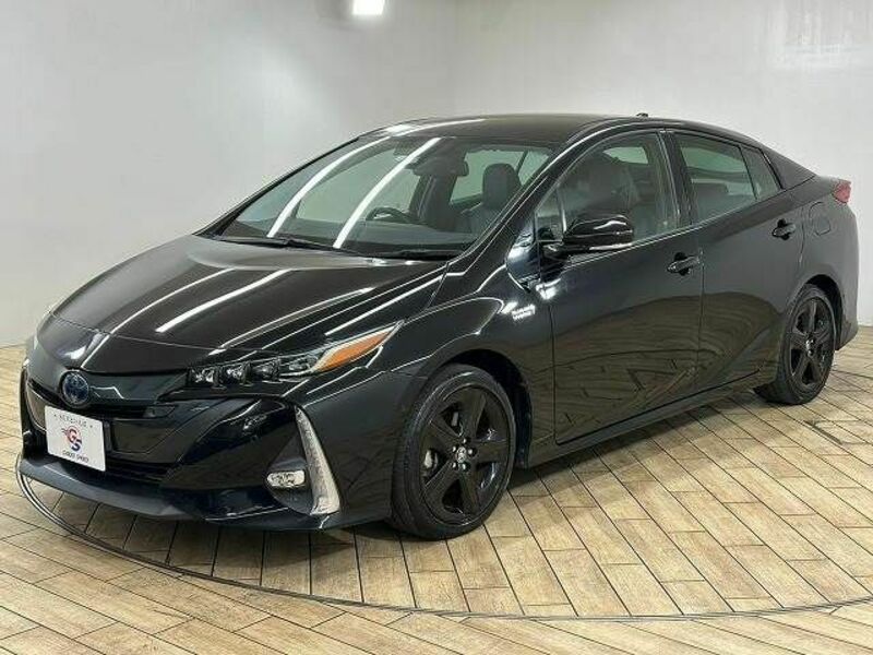 PRIUS PHV-13