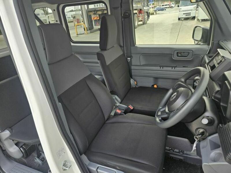 N-VAN