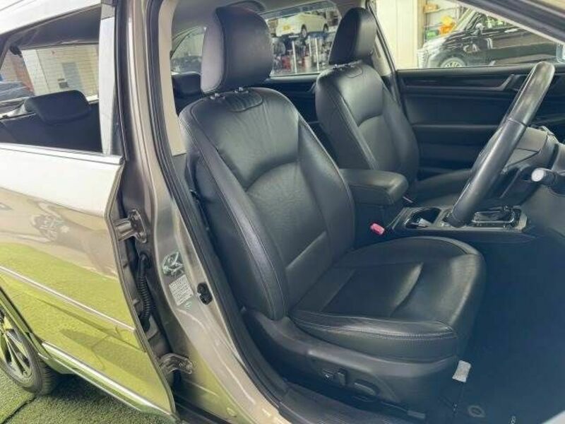 LEGACY OUTBACK