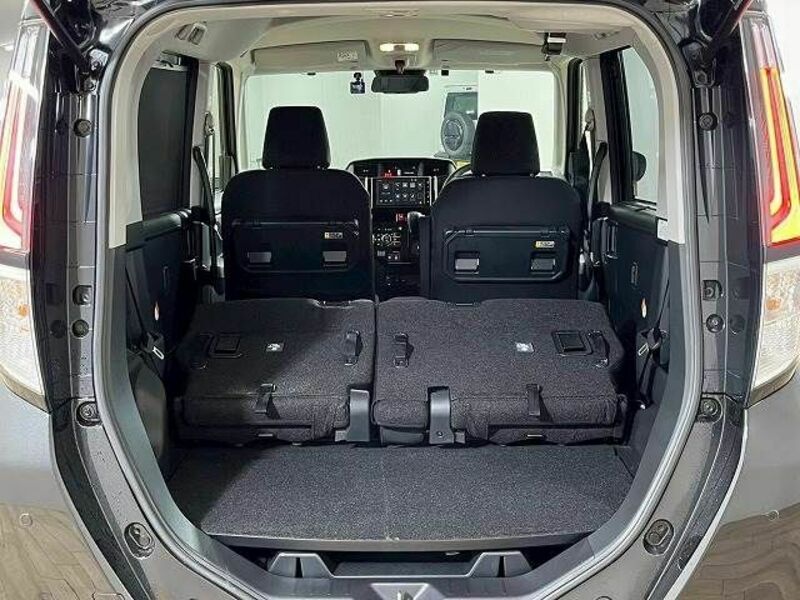 ROOMY