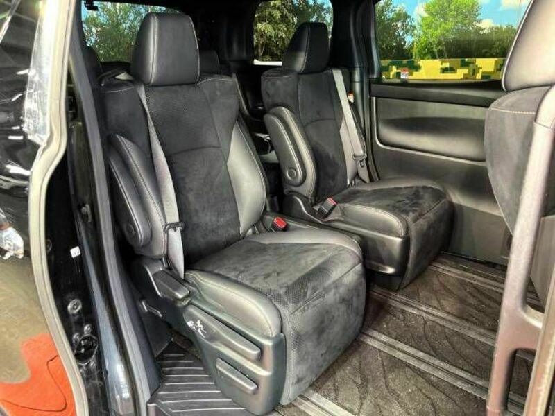 ALPHARD-8