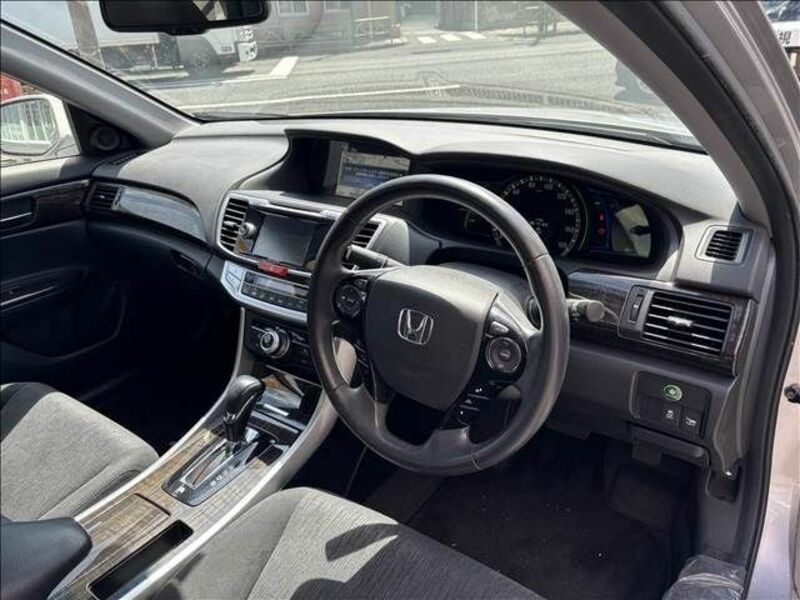 ACCORD HYBRID-10