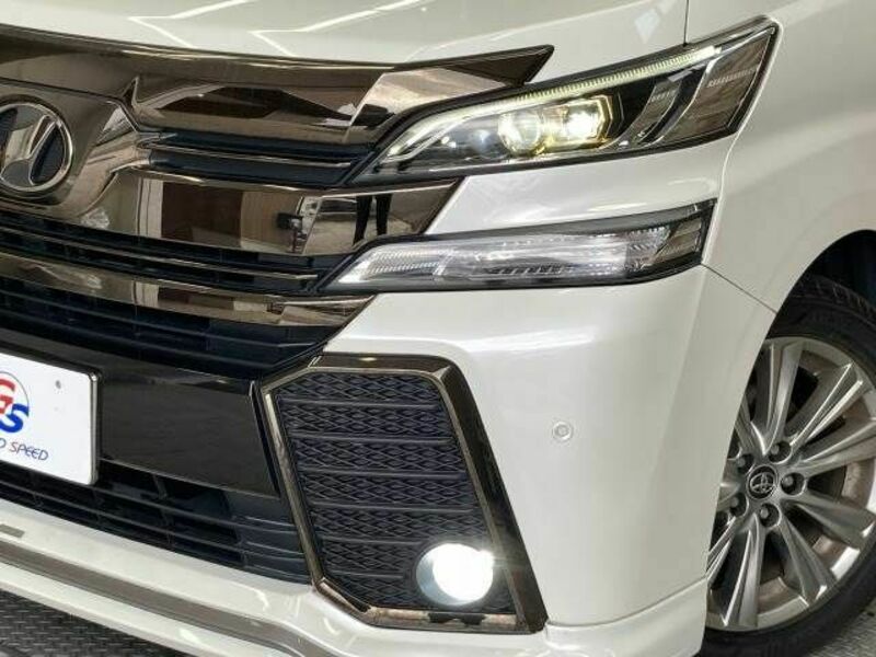VELLFIRE-19