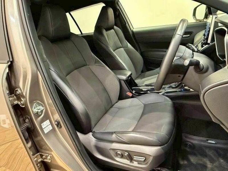 COROLLA CROSS
