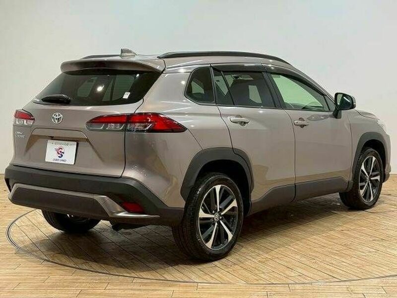 COROLLA CROSS