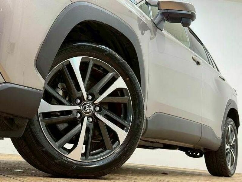 COROLLA CROSS
