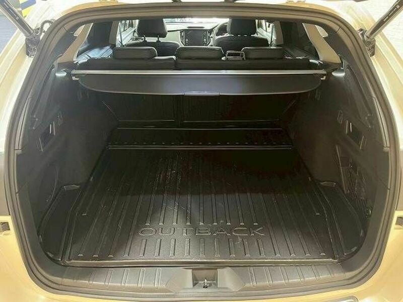 LEGACY OUTBACK