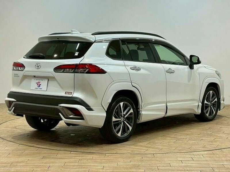 COROLLA CROSS