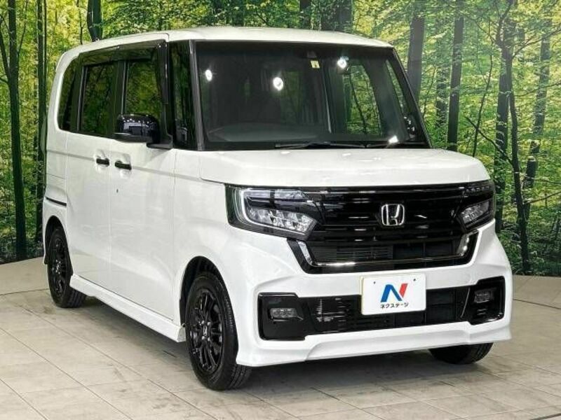 N BOX CUSTOM