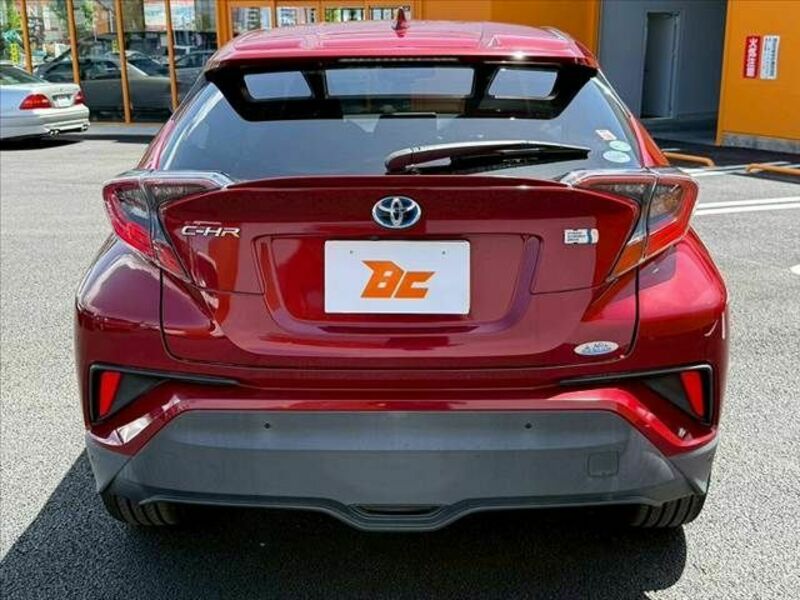 C-HR-13