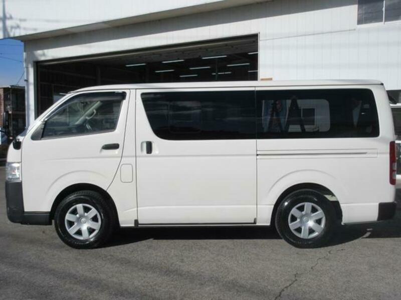 HIACE VAN-4