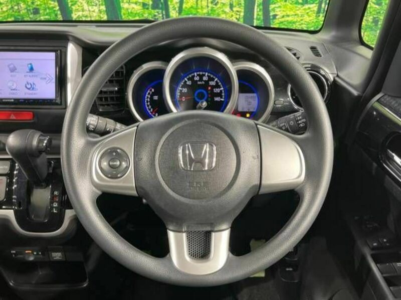 N BOX CUSTOM-10