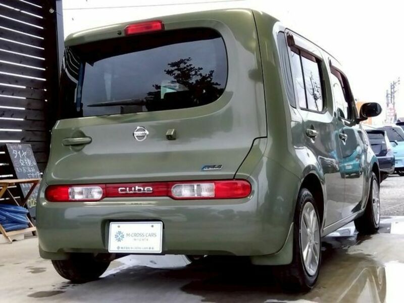CUBE