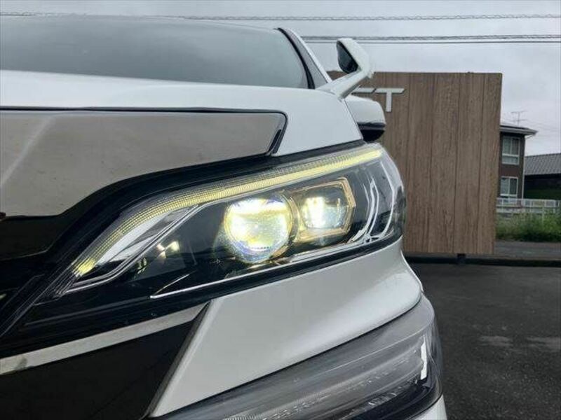 VELLFIRE-15