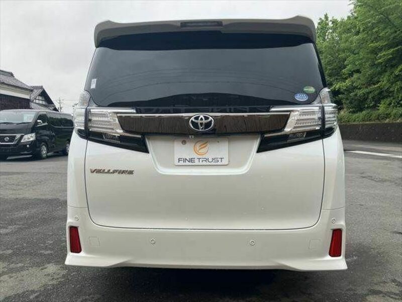 VELLFIRE-22