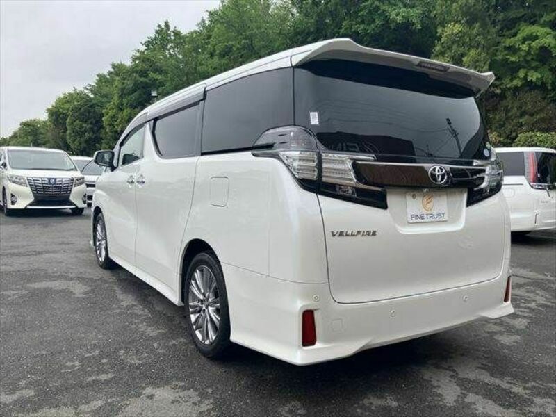 VELLFIRE-23