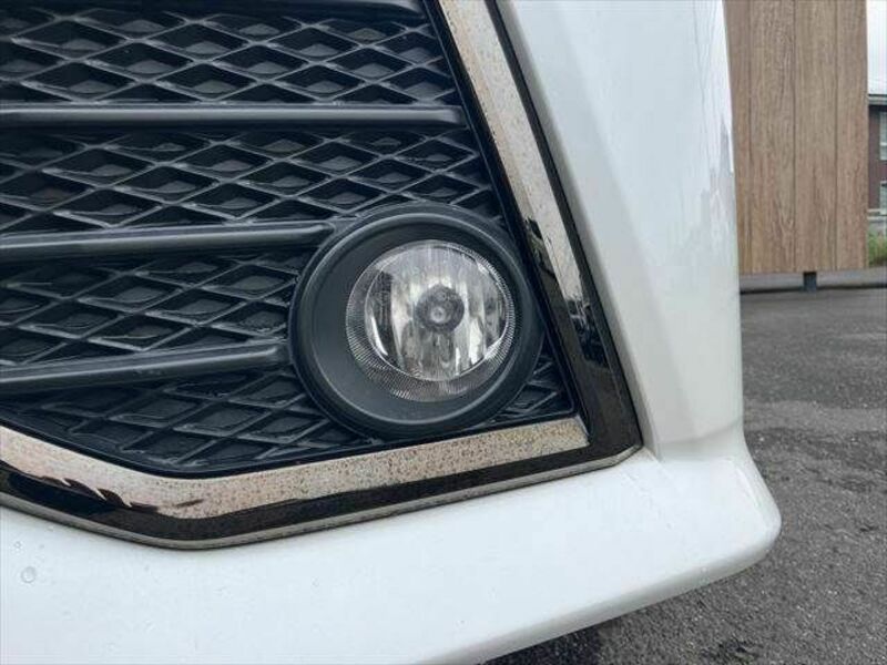 VELLFIRE-29