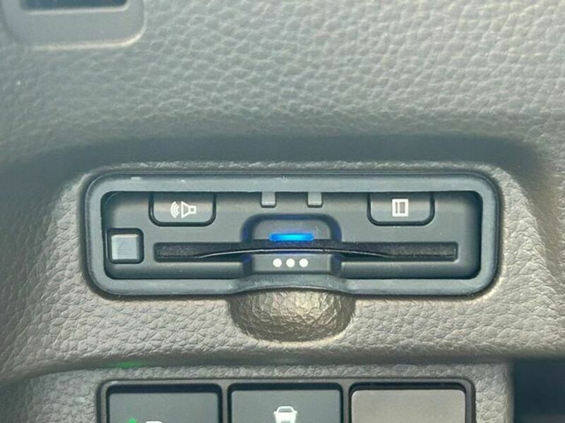 N BOX