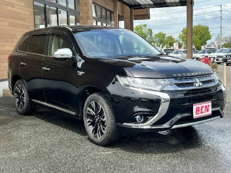 OUTLANDER PHEV
