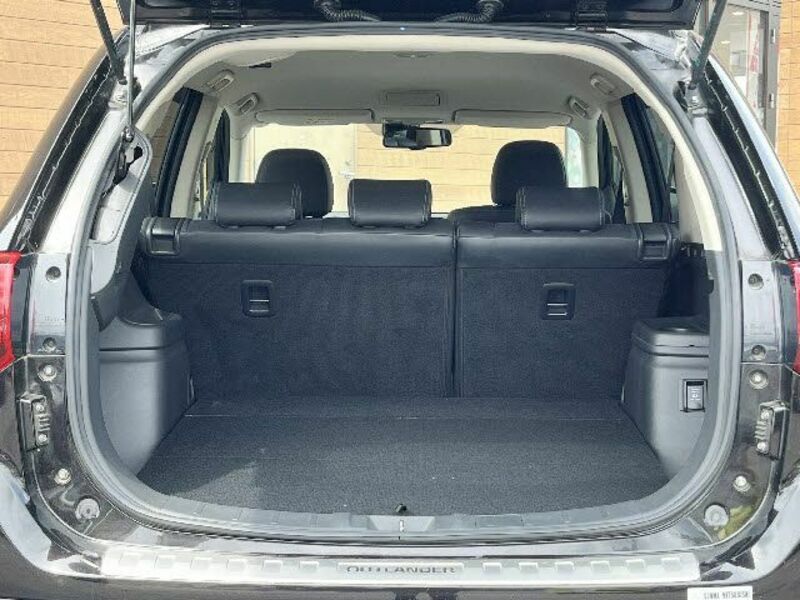 OUTLANDER PHEV