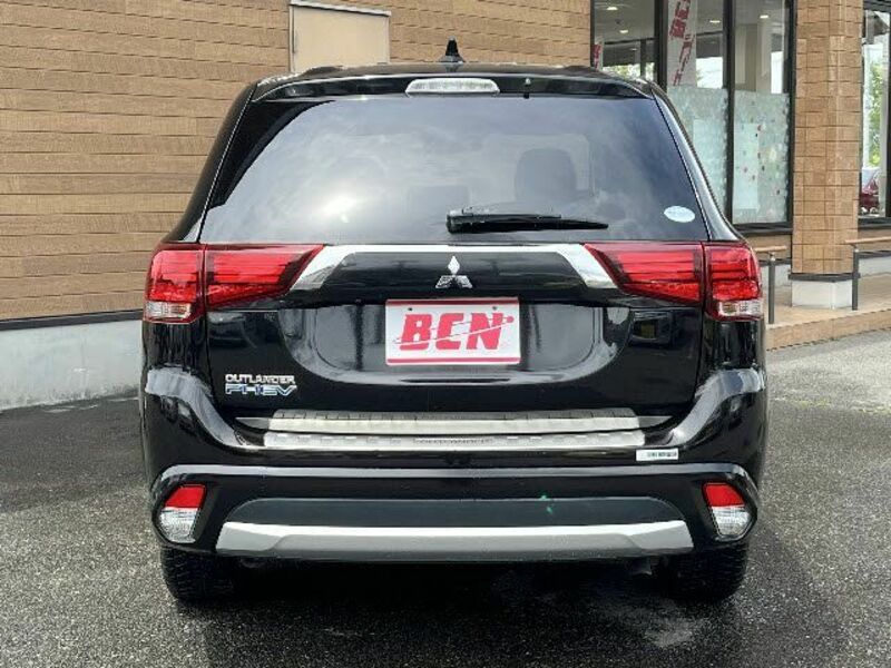 OUTLANDER PHEV