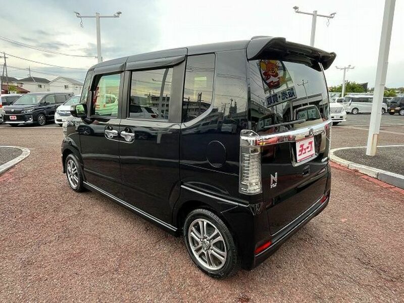 N BOX CUSTOM-8
