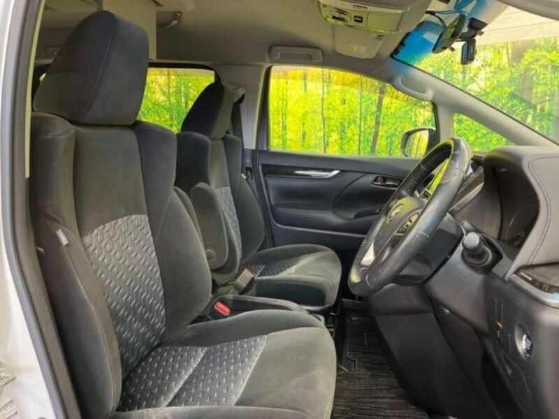 VELLFIRE-8