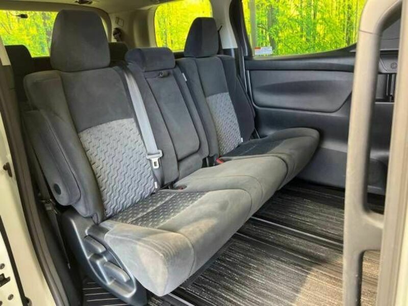 VELLFIRE-9