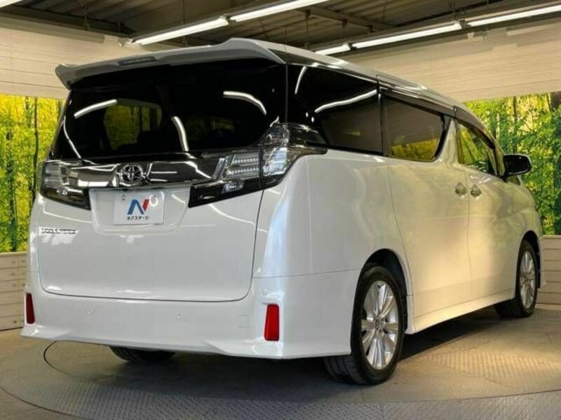 VELLFIRE-18