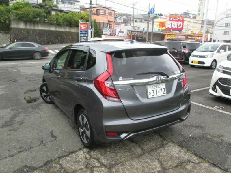 FIT HYBRID