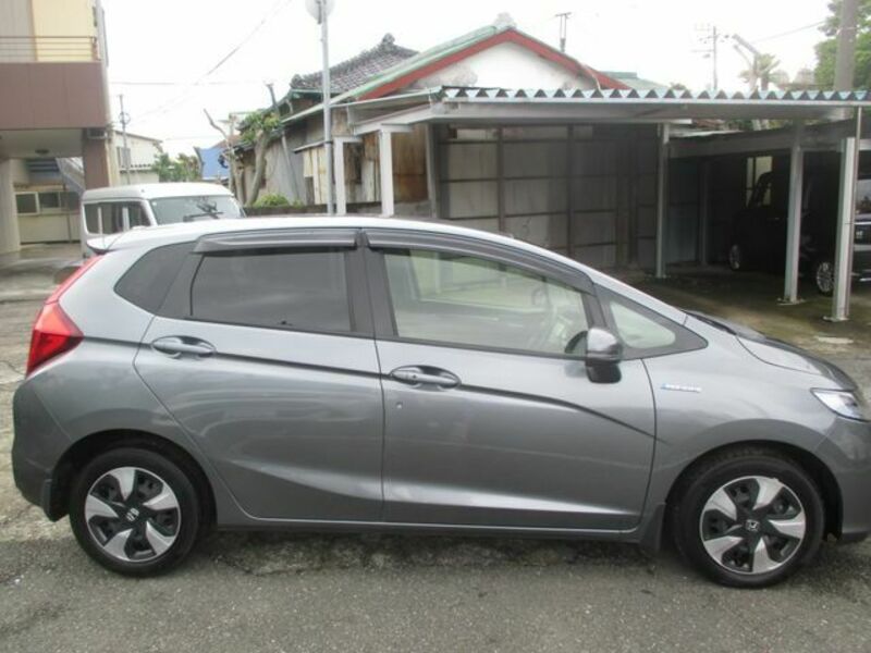 FIT HYBRID