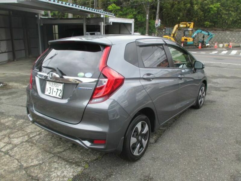 FIT HYBRID