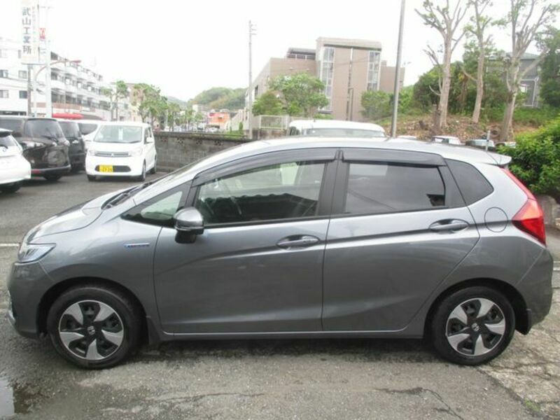FIT HYBRID