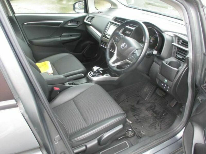 FIT HYBRID