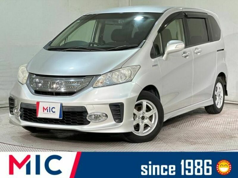 HONDA FREED HYBRID