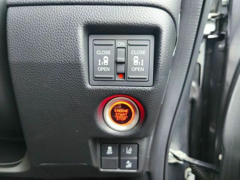 N BOX CUSTOM-3