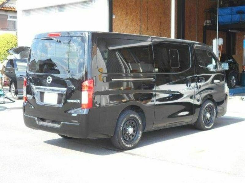 NV350 CARAVAN