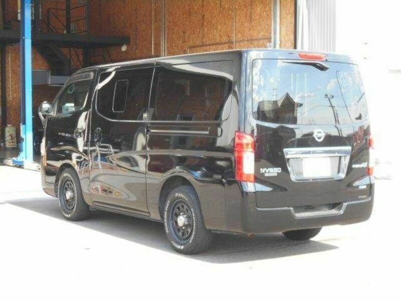 NV350 CARAVAN