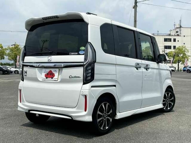 N BOX CUSTOM-2
